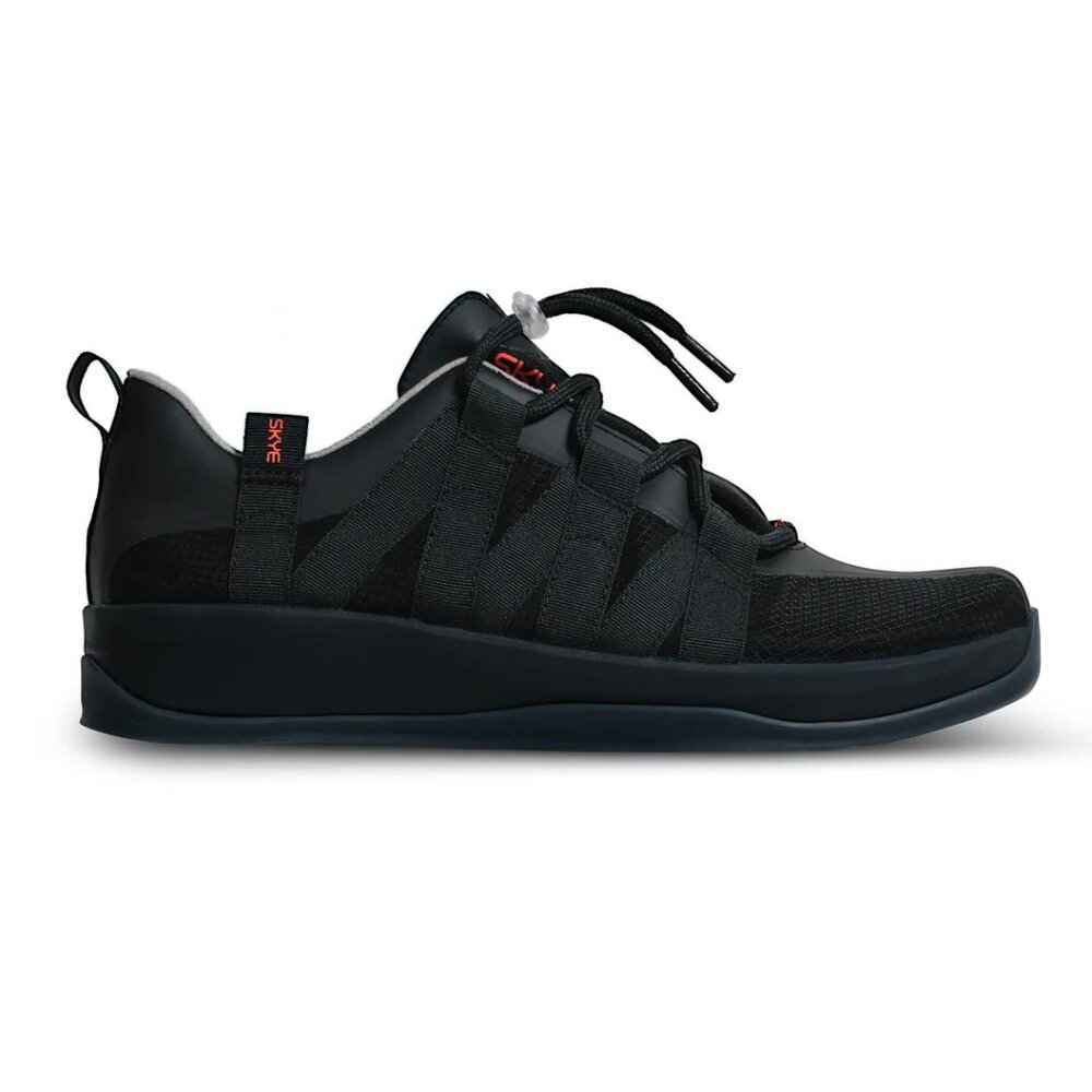 SKYE Unisex The Mobrly Waterproof Sneakers